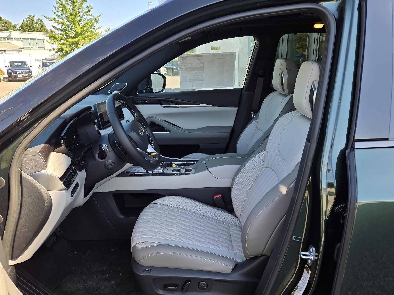 2026 Infiniti QX60 Autograph AWD photo 3