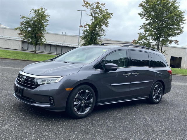 2021 Honda Odyssey Elite photo 3