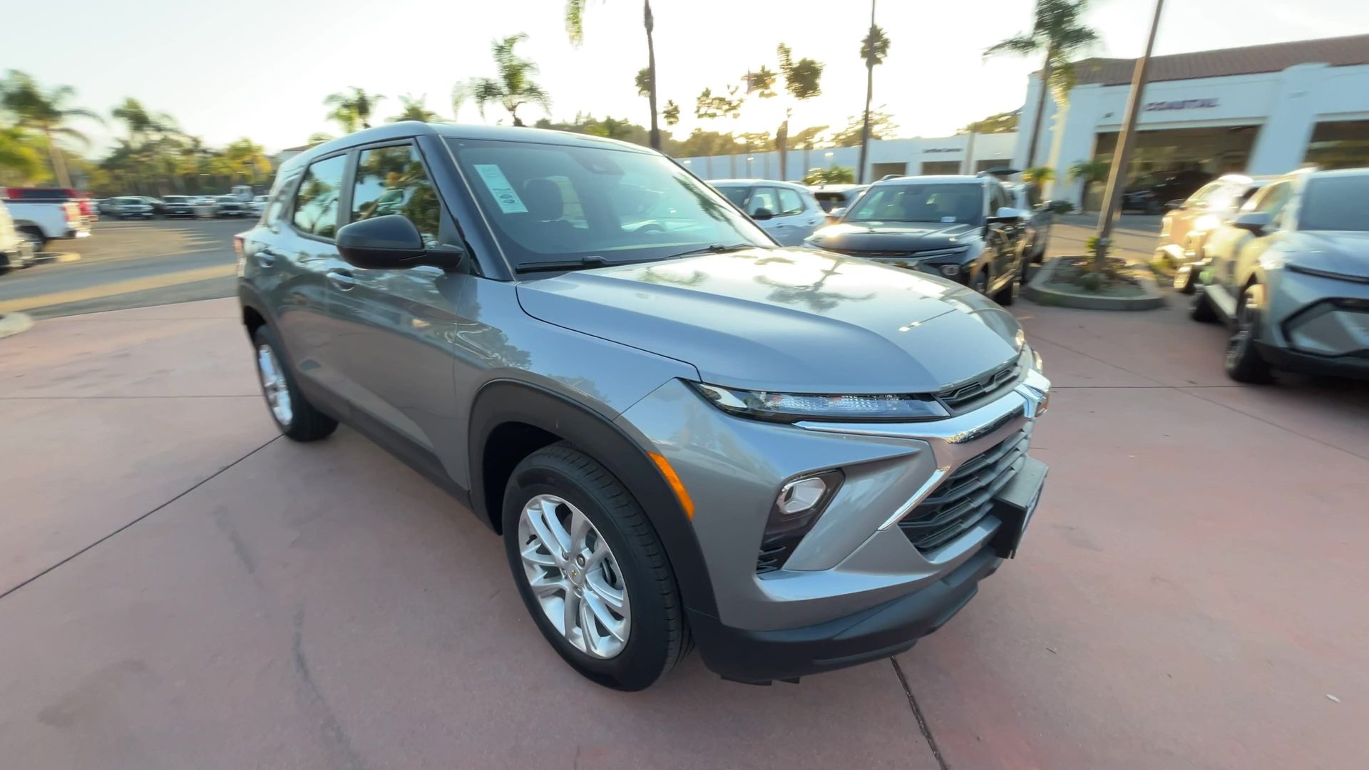 2026 Chevrolet Trailblazer LS photo 2