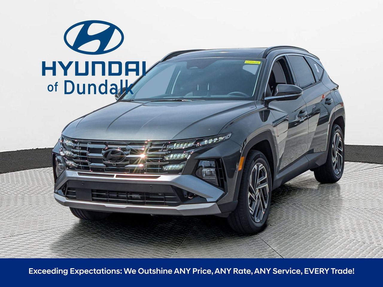 2025 Hyundai Tucson Hybrid Limited photo 2