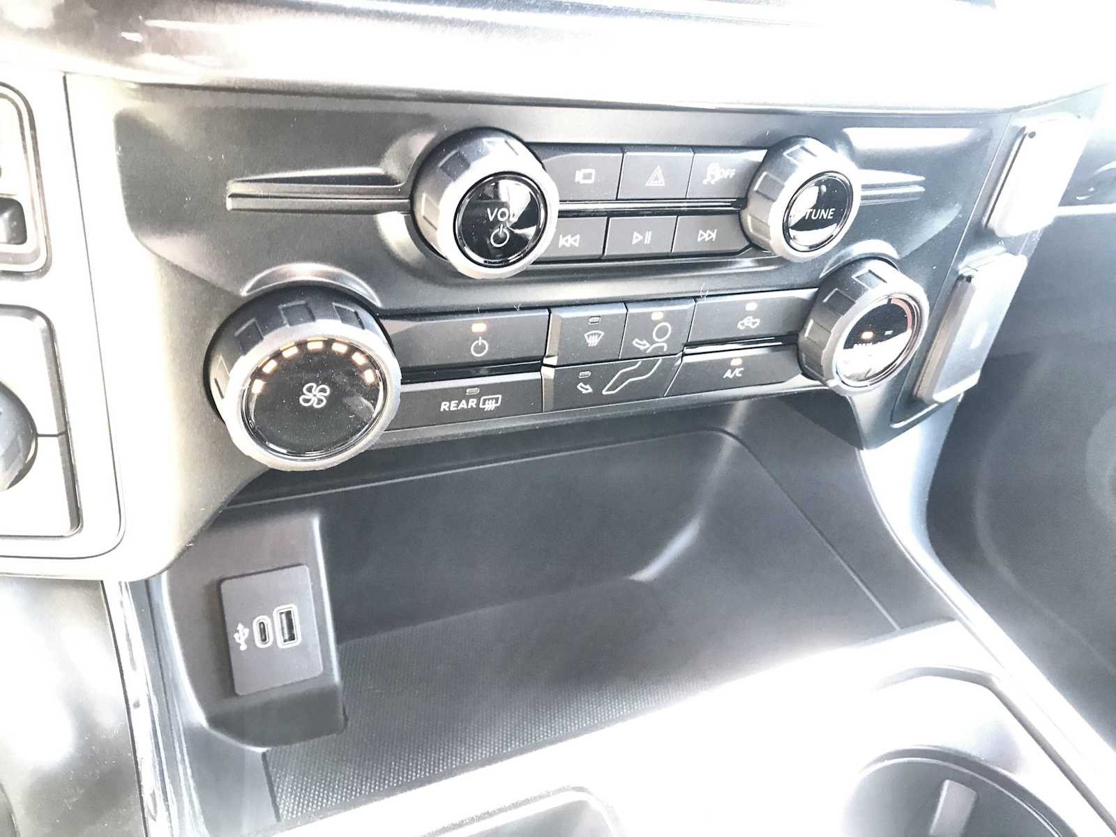 2025 Ford F-150 STX photo 18