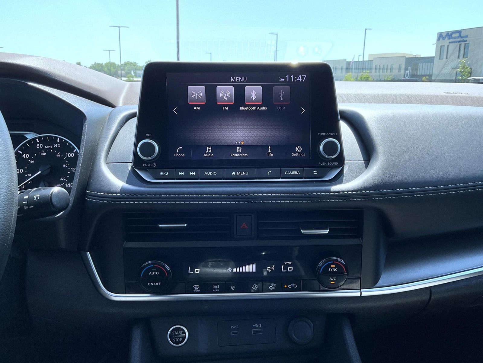 2023 Nissan Rogue SV photo 13