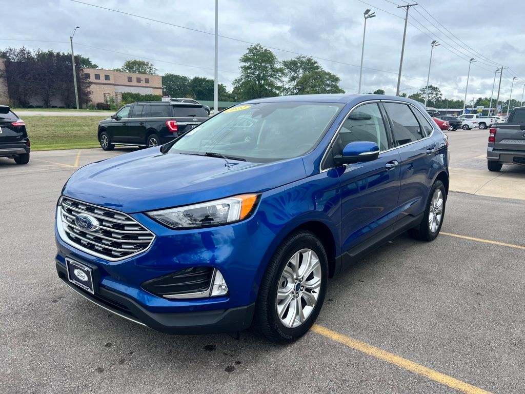 2022 Ford Edge Titanium photo 37