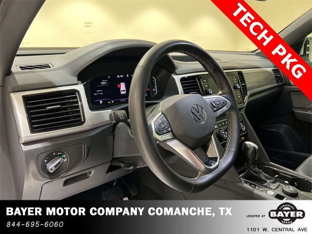 2022 Volkswagen Atlas Cross Sport V6 SE Technology photo 8