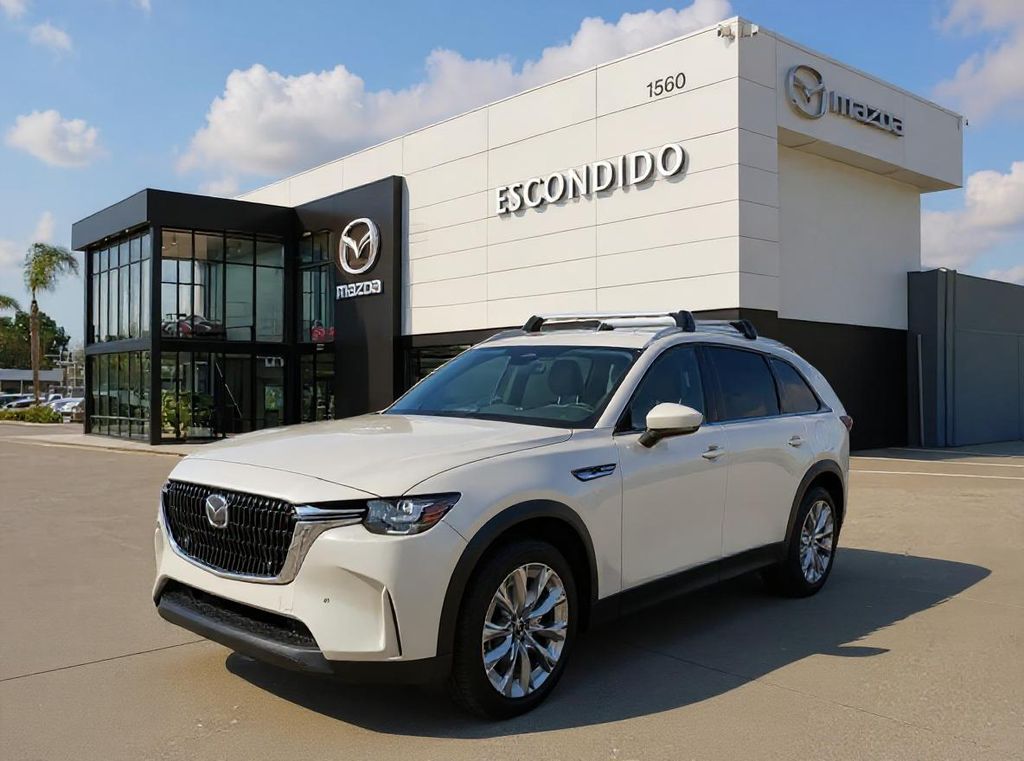 2026 Mazda CX-90 Preferred Package's photo