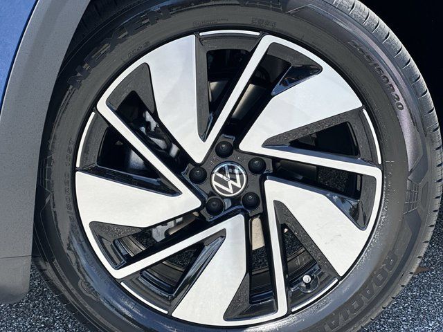 2026 Volkswagen Atlas SE Technology photo 2