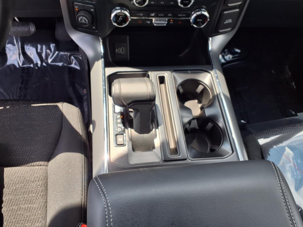 2025 Ford F-150 XLT photo 14