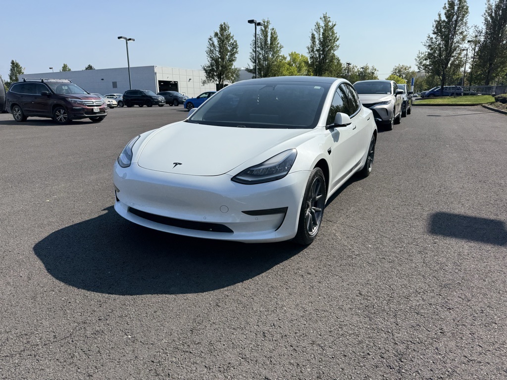 2019 Tesla Model 3 Standard Range Plus photo 2