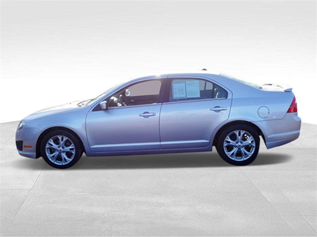 Used 2012 Ford Fusion SE with VIN 3FAHP0HA7CR137717 for sale in Anoka, Minnesota