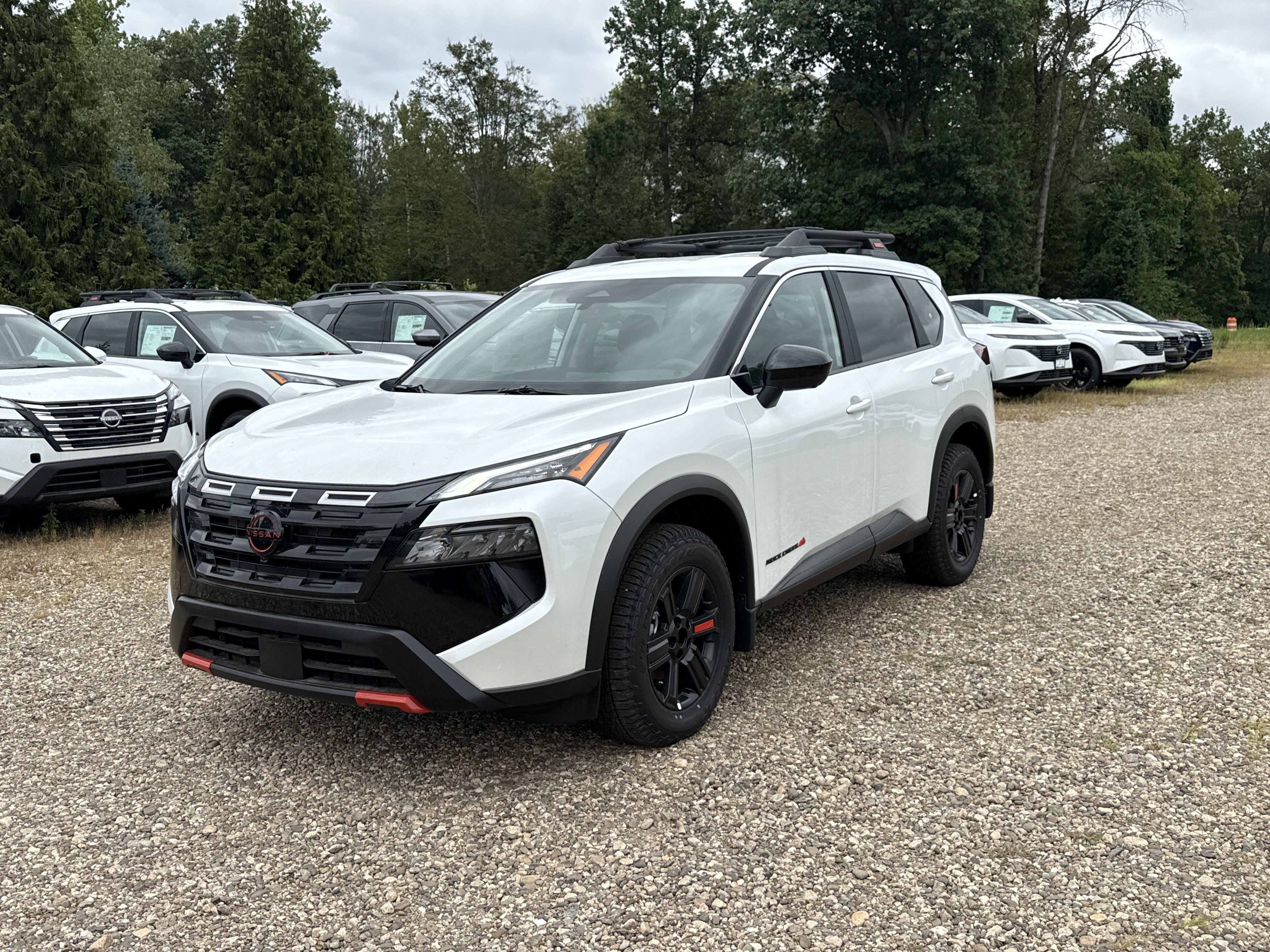 2025 Nissan Rogue Rock Creek's photo