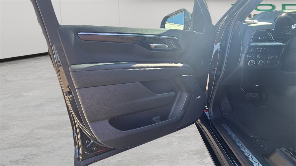 2026 Chevrolet Tahoe High Country photo 45