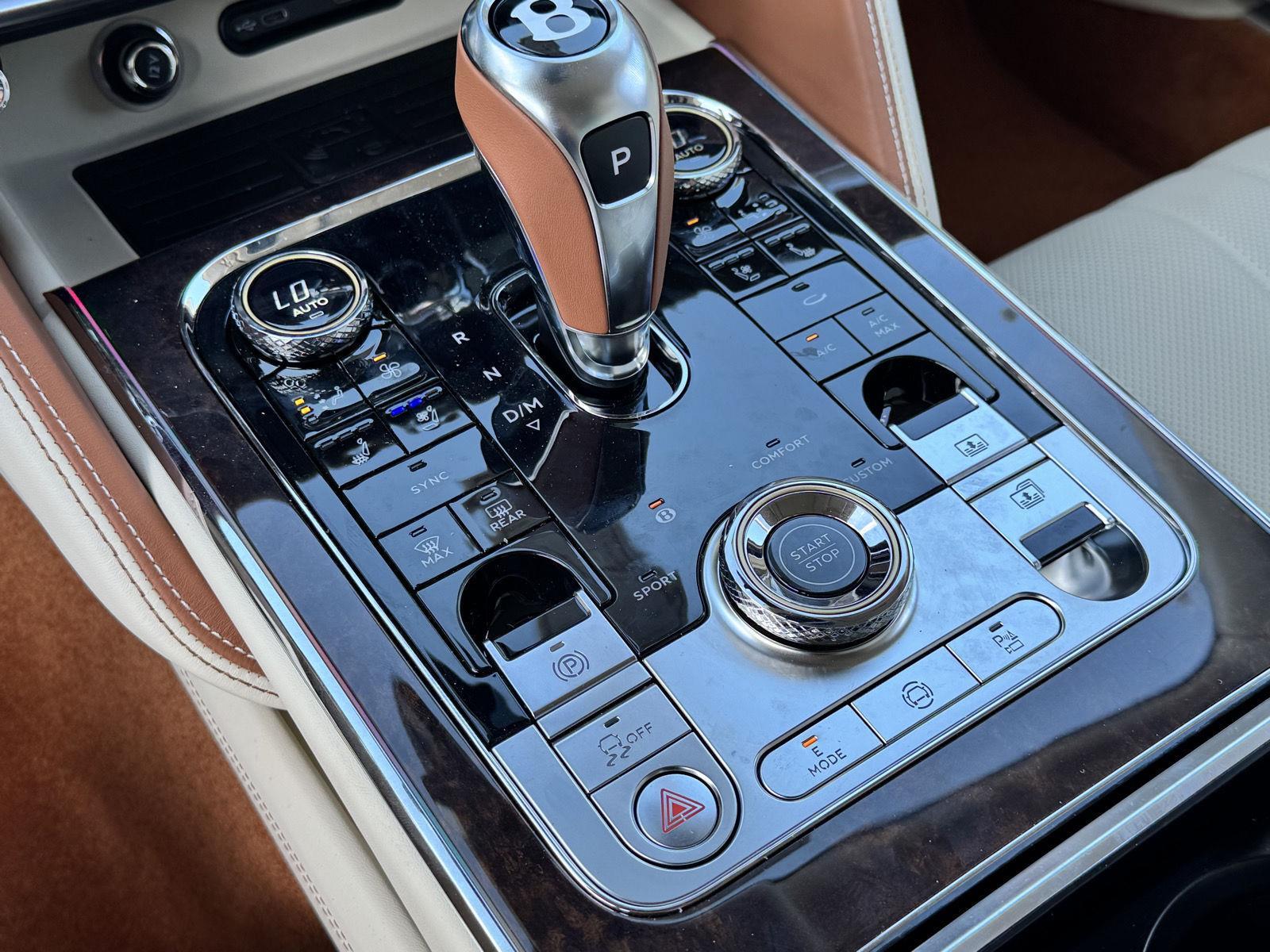 2026 Bentley Flying Spur photo 56