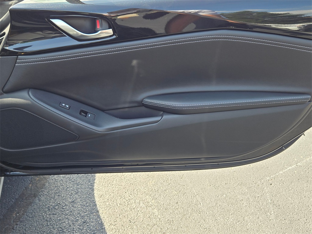 2025 Mazda MX-5 Miata Miata Grand Touring photo 4