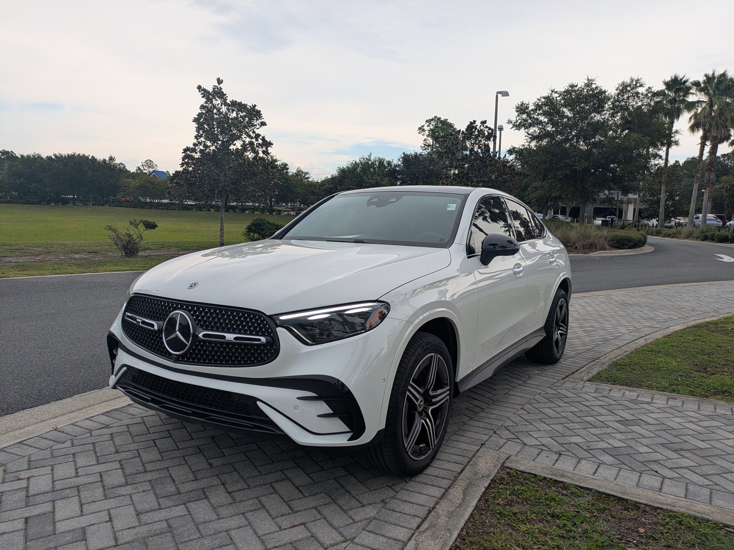 2025 Mercedes Benz GLC 300 4MATIC photo 9