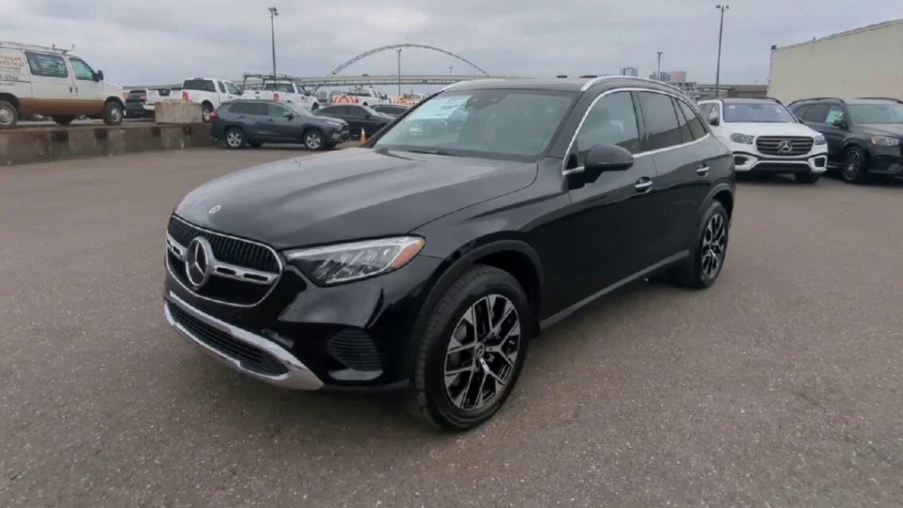 2026 Mercedes Benz GLC 350e 4MATIC photo 31