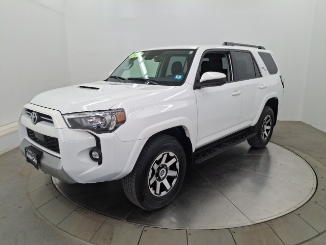 2024 Toyota 4Runner TRD Off-Road 4WD photo 3