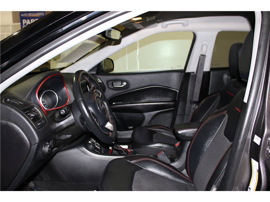 2019 Jeep Compass Trailhawk photo 3