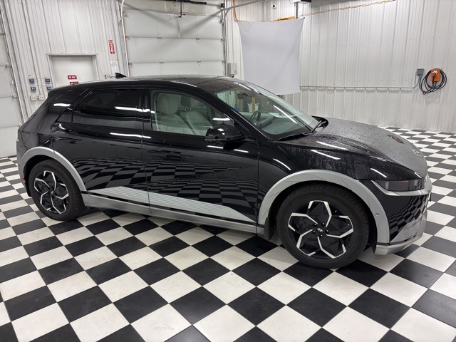 Used 2023 Hyundai IONIQ 5 Limited with VIN KM8KR4AEXPU190274 for sale in Rochester, MN