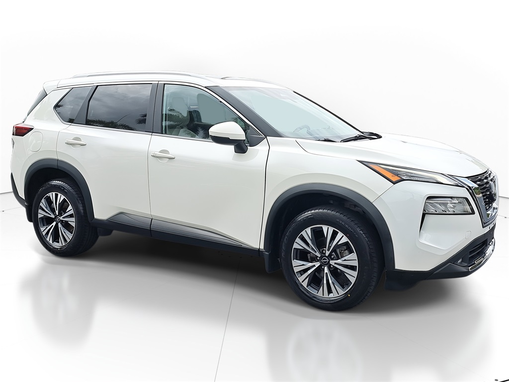 2023 Nissan Rogue SV photo 2