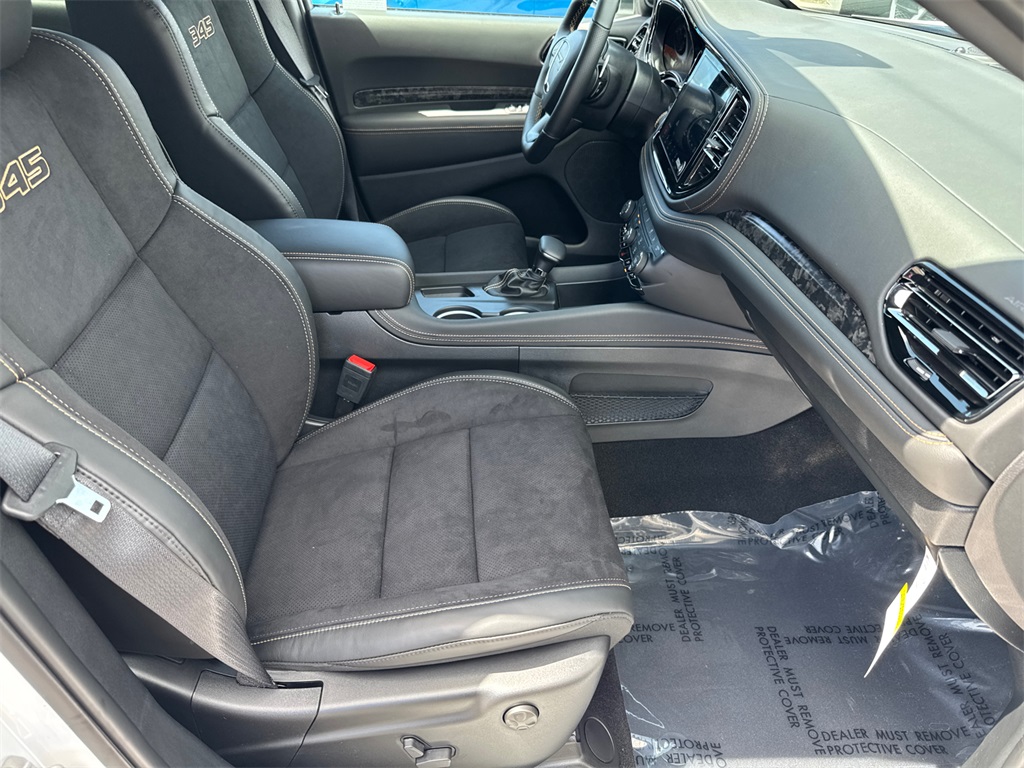 2025 Dodge Durango R/T Plus photo 17