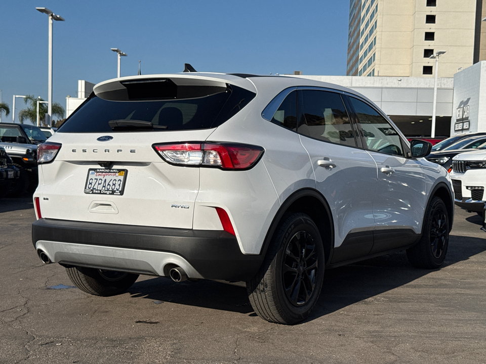 2022 Ford Escape SE photo 9