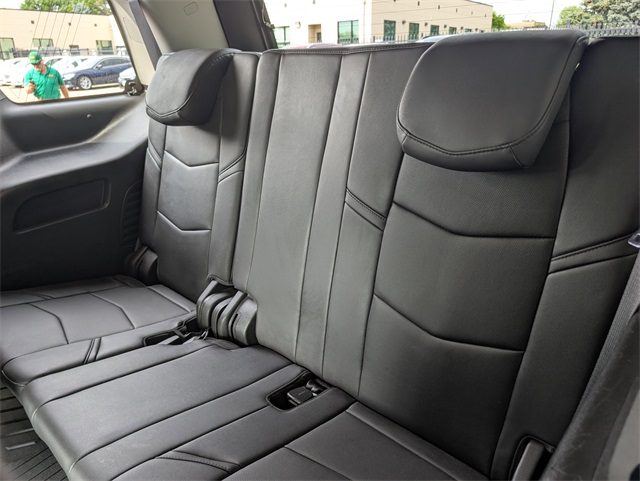 2019 Cadillac Escalade Luxury photo 16