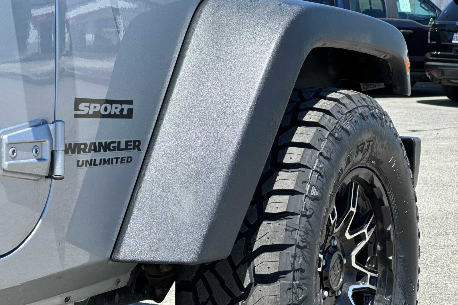 2017 Jeep Wrangler Unlimited Sport photo 23