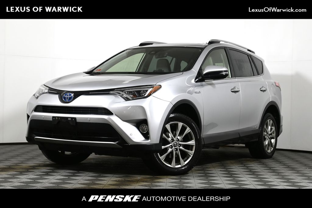 2016 Toyota RAV4 Limited's photo