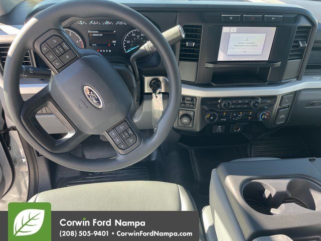 2024 Ford F-550 XL photo 3