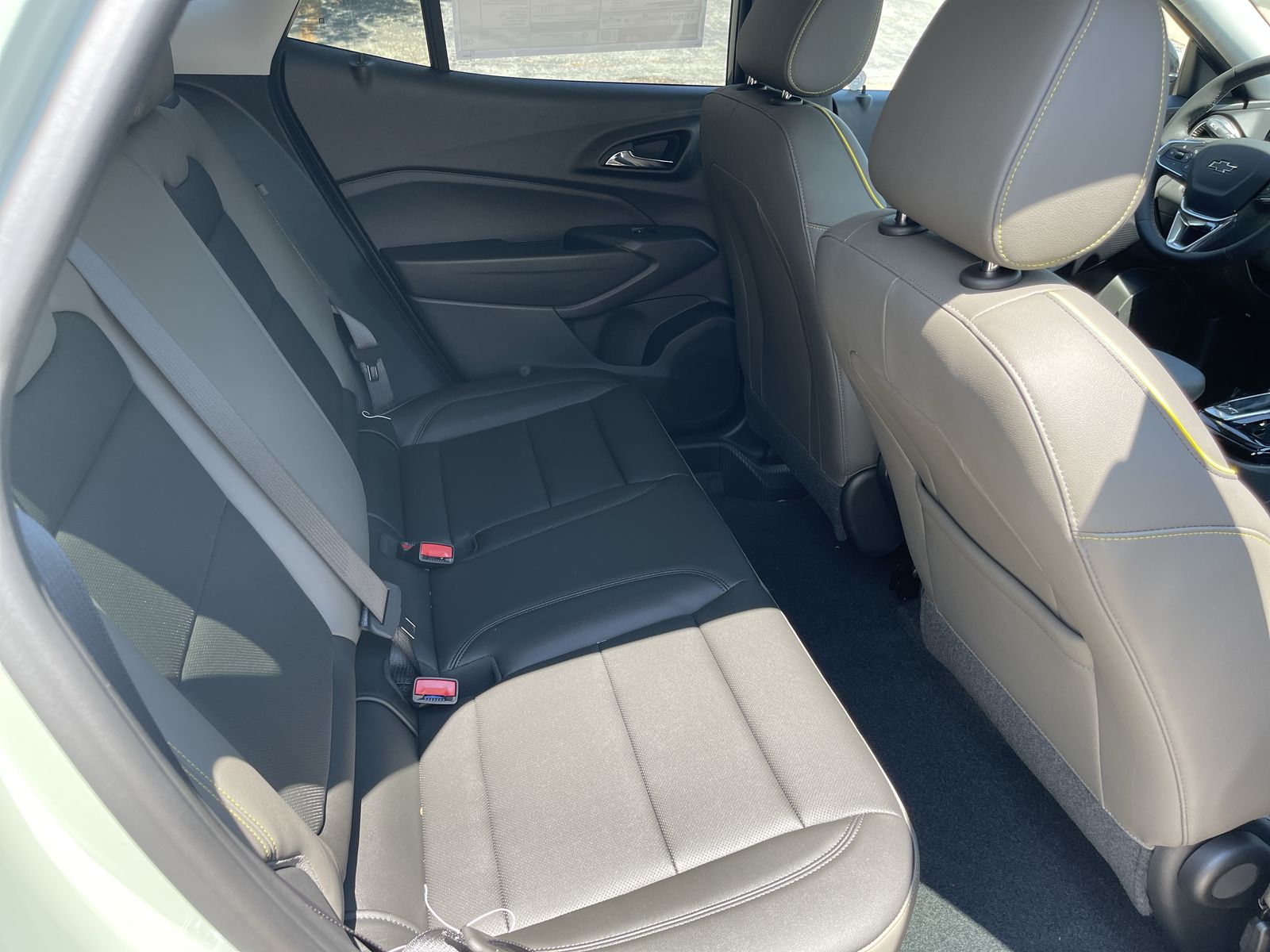 2025 Chevrolet Trax ACTIV photo 6