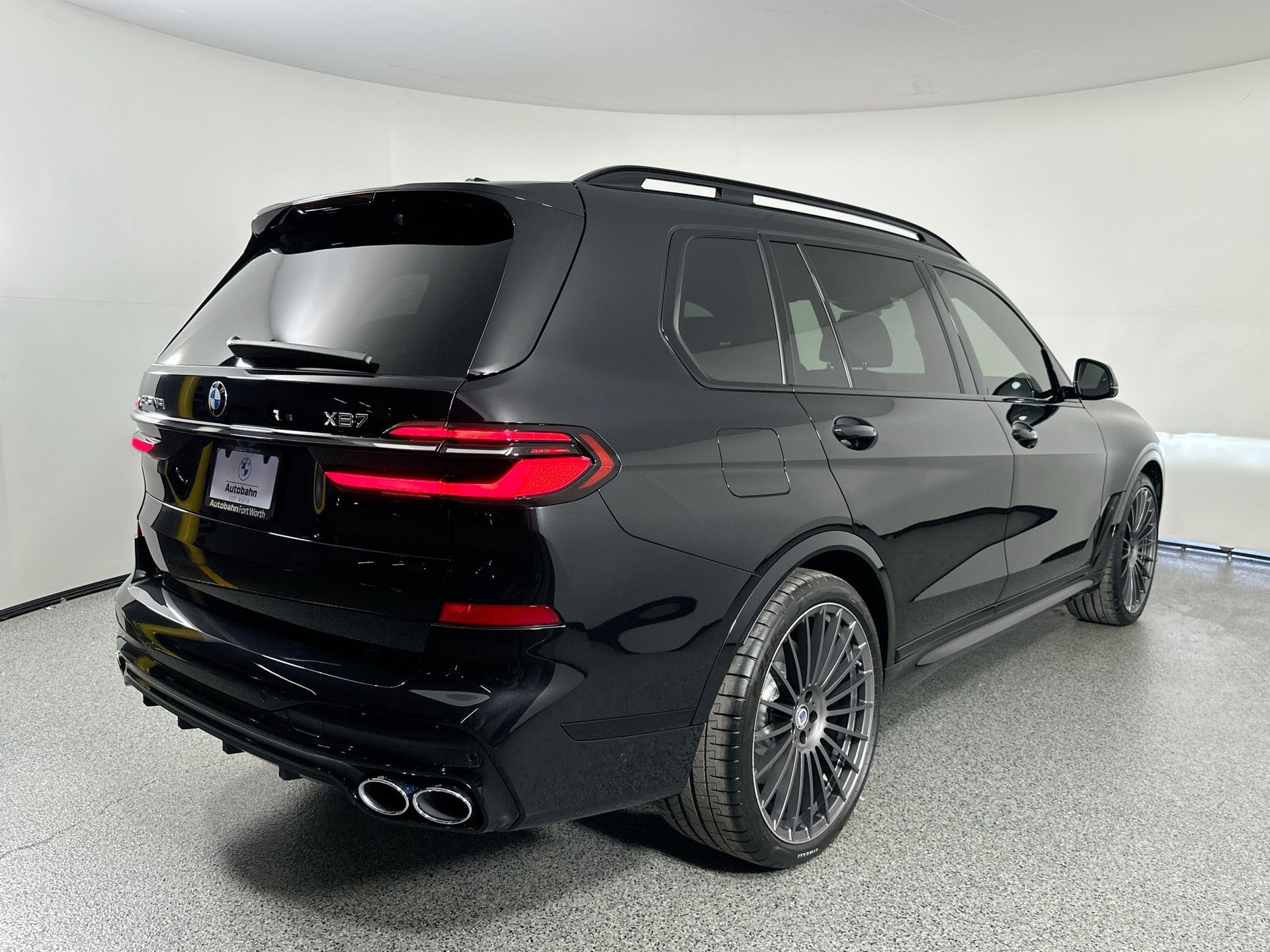 2026 Bmw X7 ALPINA XB7 photo 4
