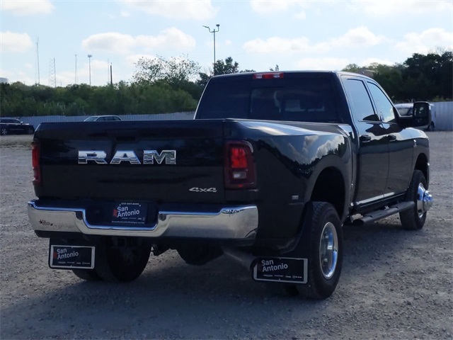 2026 Ram 3500 Tradesman photo 8