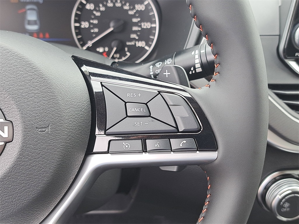 2025 Nissan Altima 2.5 SR photo 25