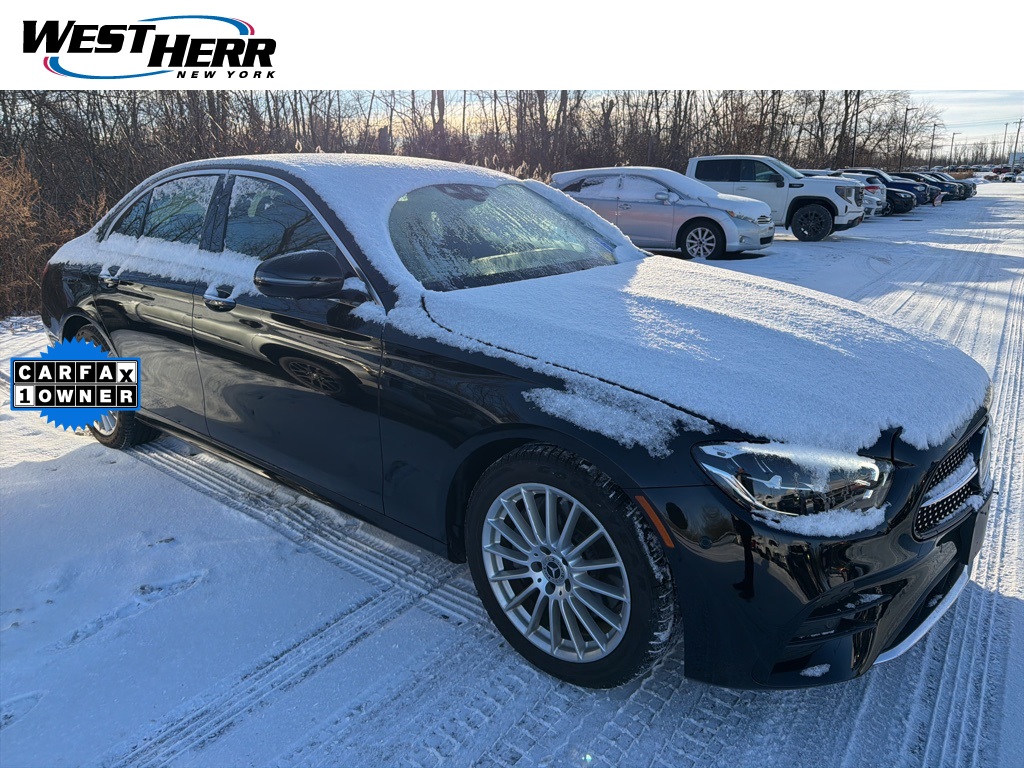 2021 Mercedes-Benz E-Class E350's photo