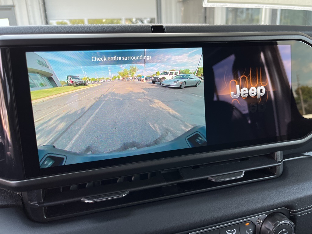 2025 Jeep Gladiator Sport photo 47