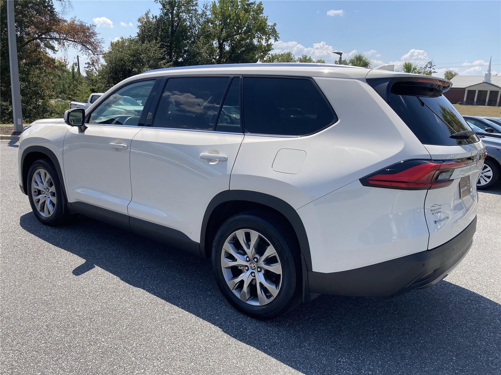 2024 Toyota Grand Highlander Hybrid Limited photo 5