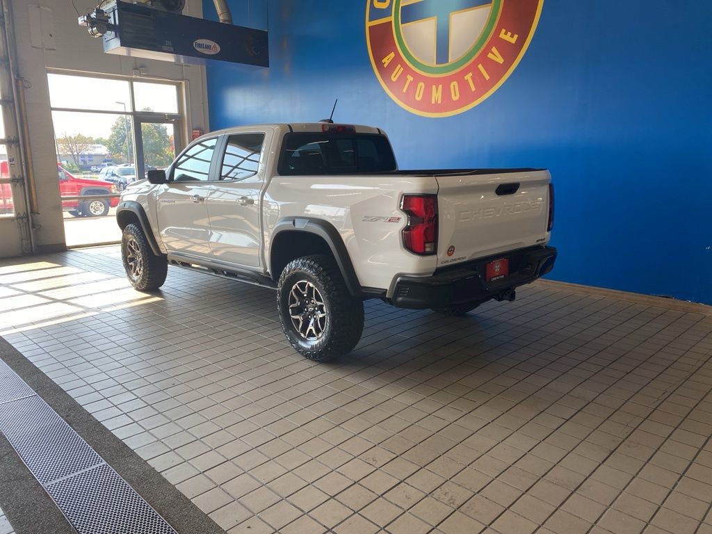 2026 Chevrolet Colorado ZR2 photo 14