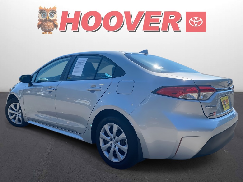 2024 Toyota Corolla LE photo 4