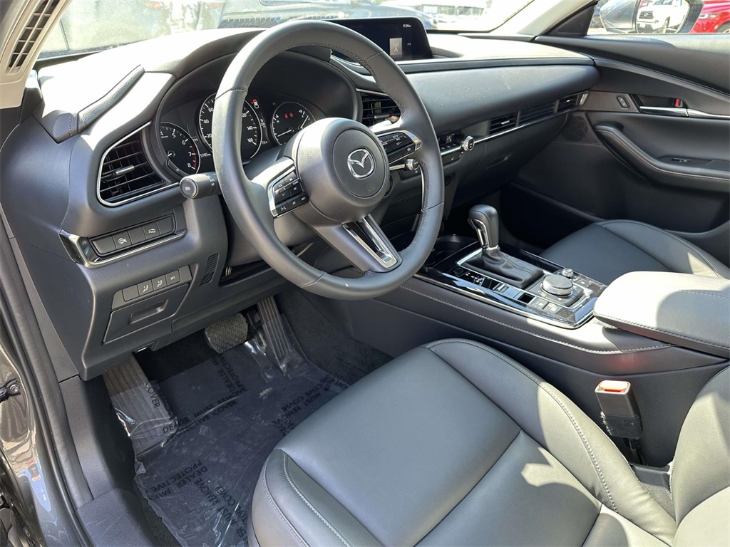 2025 Mazda CX-30 2.5 S Preferred photo 2