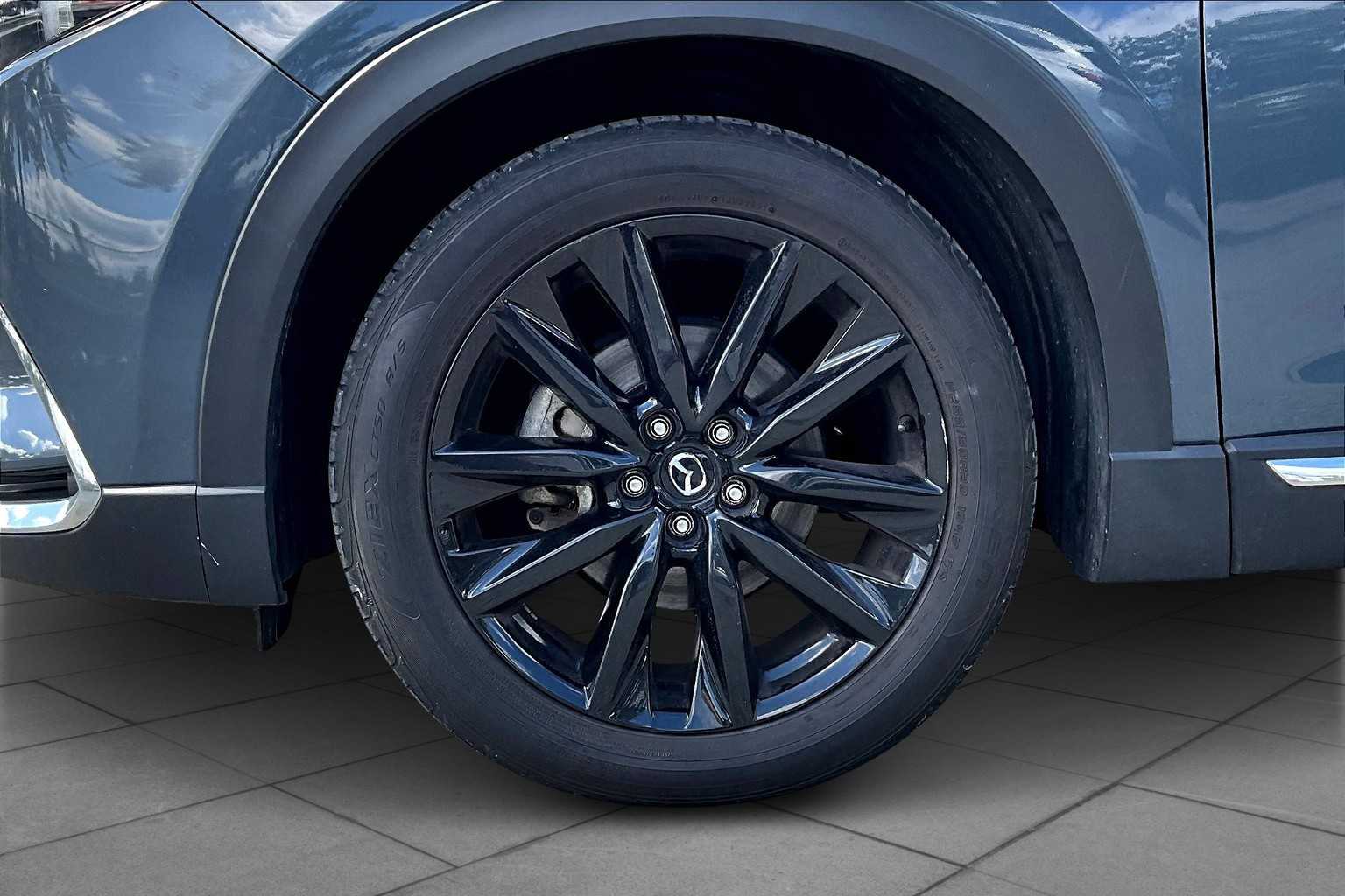2022 Mazda CX-9 Carbon photo 9