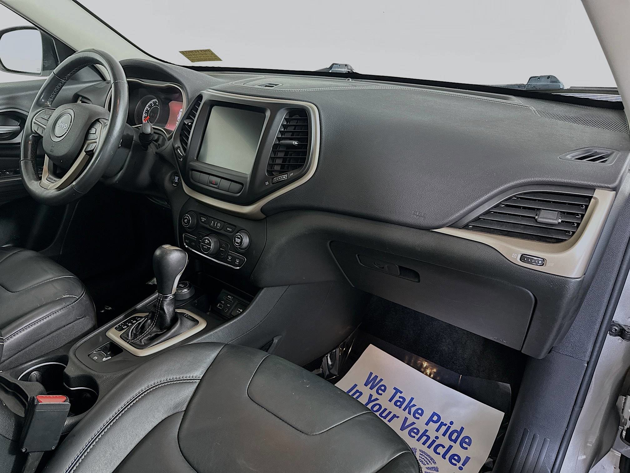 2015 Jeep Cherokee Limited photo 24