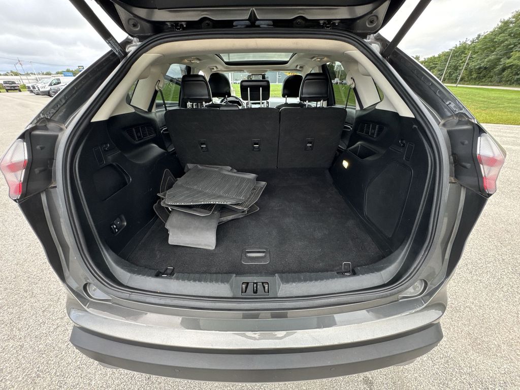 2019 Ford Edge Titanium photo 20