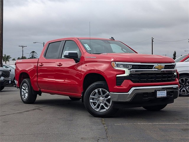 2025 Chevrolet Silverado 1500 LT photo 2