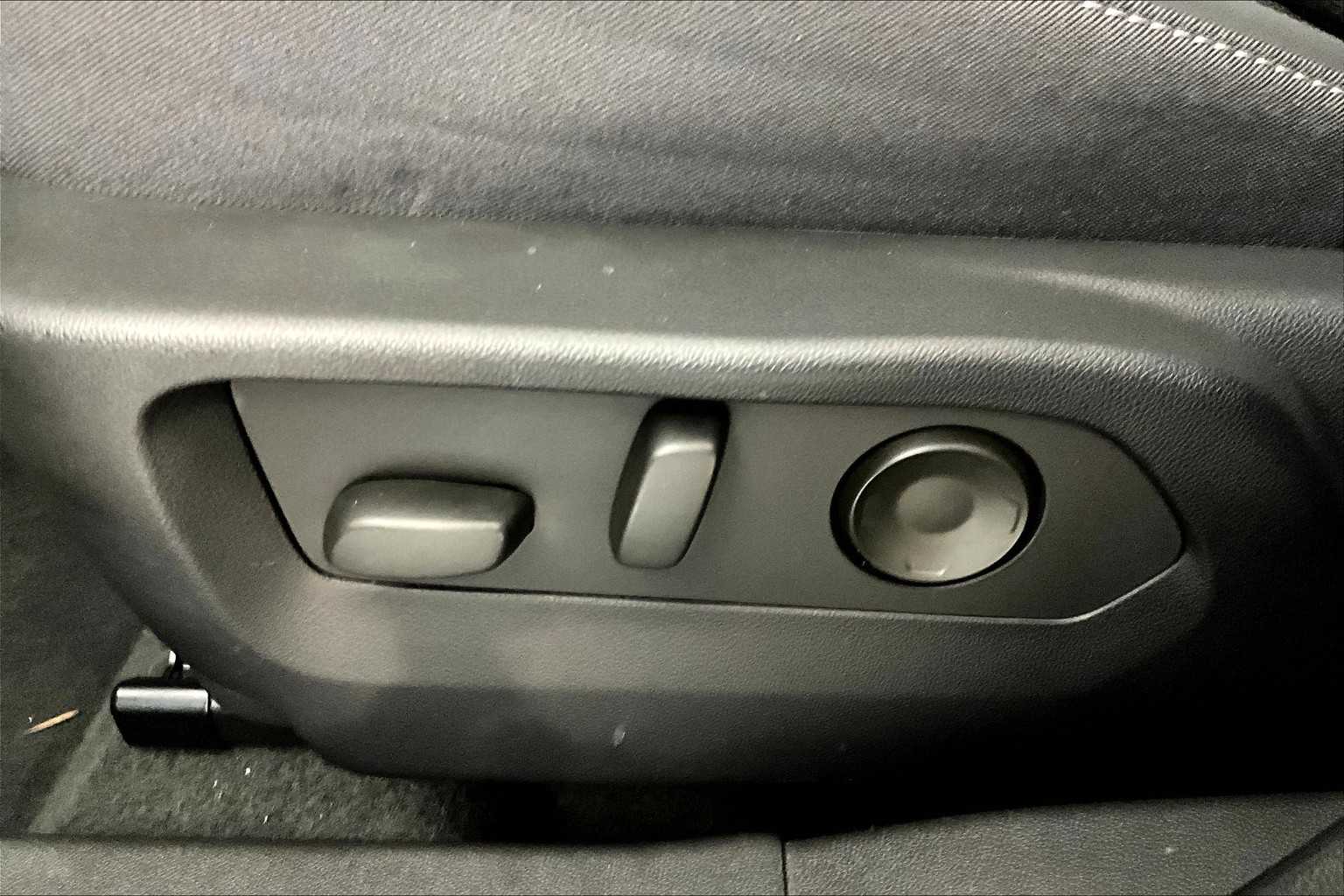 2025 Buick Envision Preferred photo 32