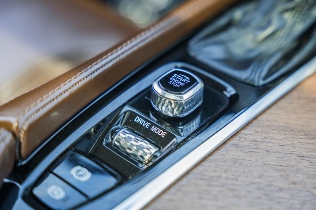 2019 Volvo XC90 Inscription photo 23