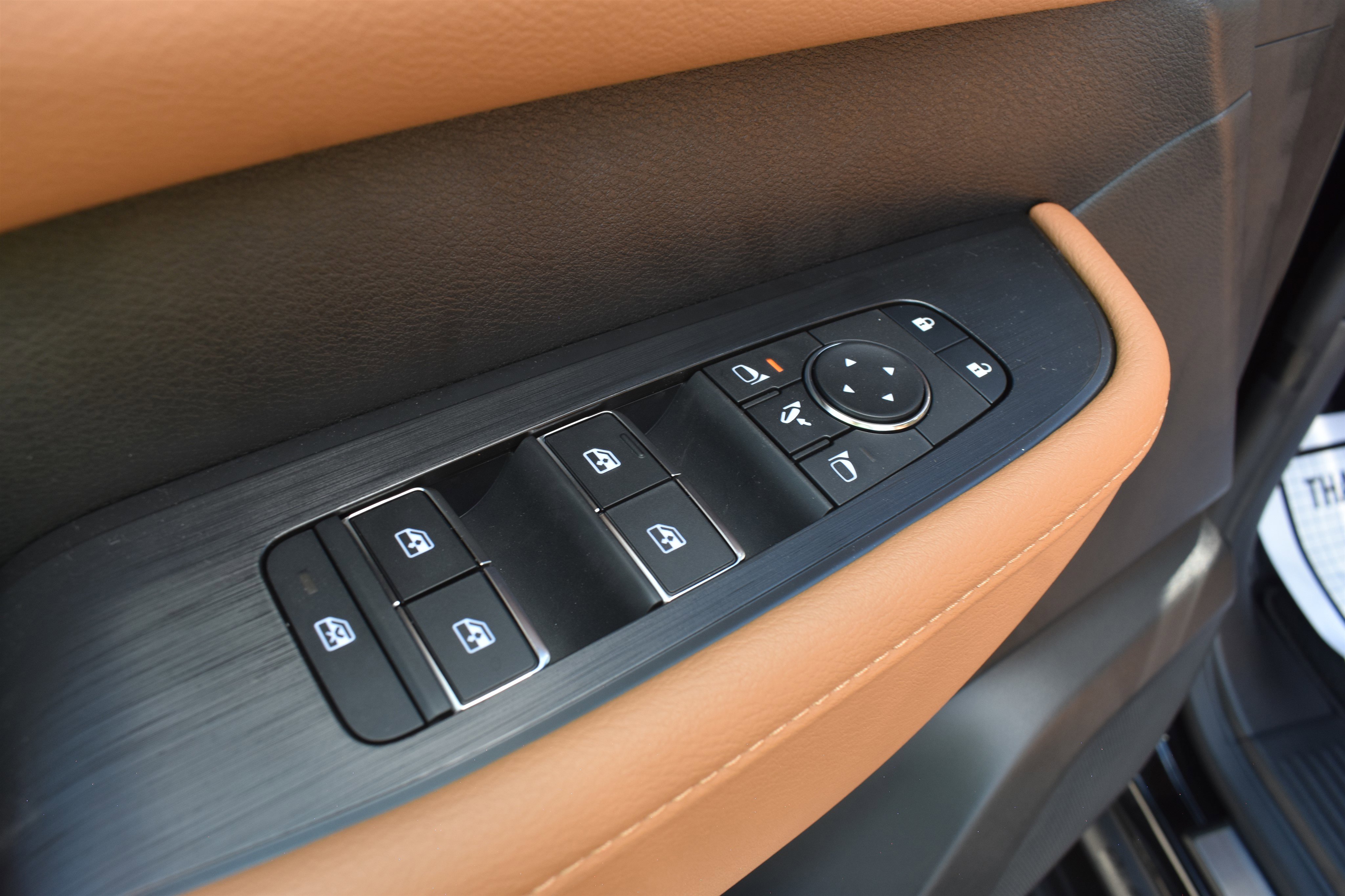 2026 Nissan Armada SL photo 4