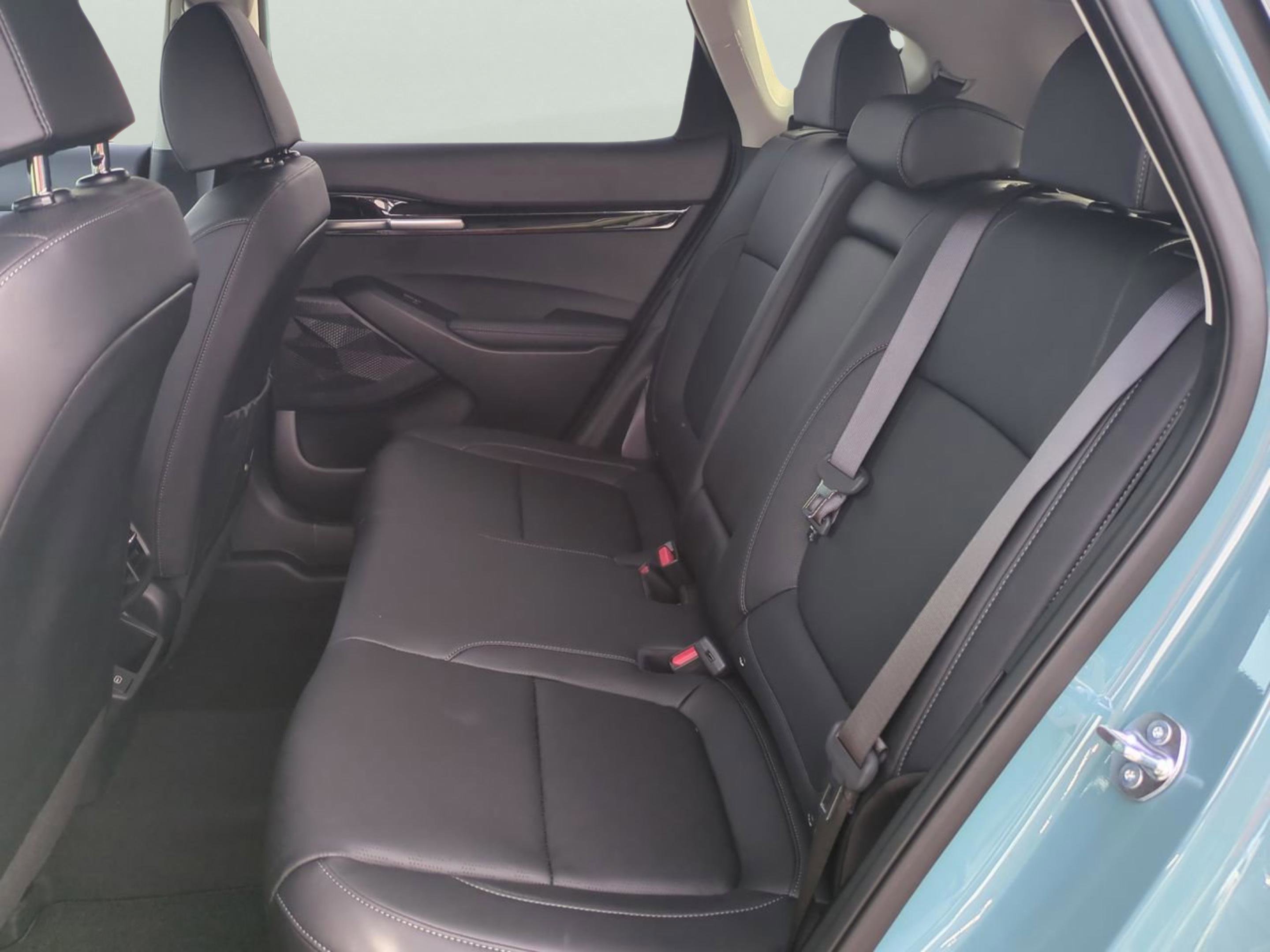 2026 Kia Seltos EX photo 13