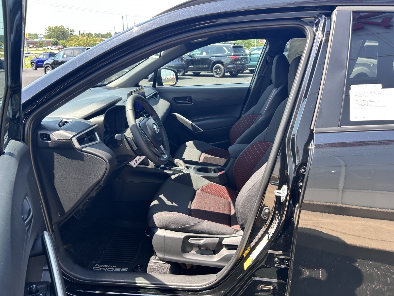 2025 Toyota Corolla Hybrid photo 22