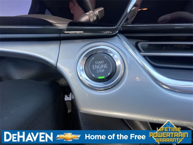 2024 Chevrolet Trax LT photo 7