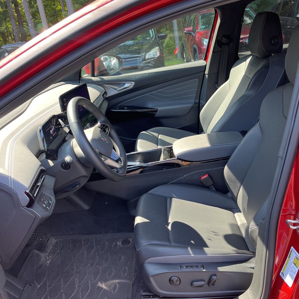 2024 Volkswagen ID.4 S photo 10